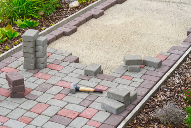 Best Driveway Paving Contractor  in Old Fig Garden, CA